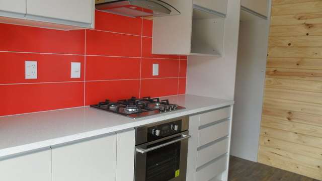 27b Stott Avenue Birkdale_1