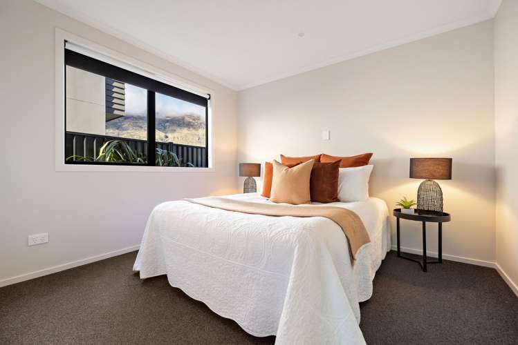 37 Peterley Road Lower Shotover_17