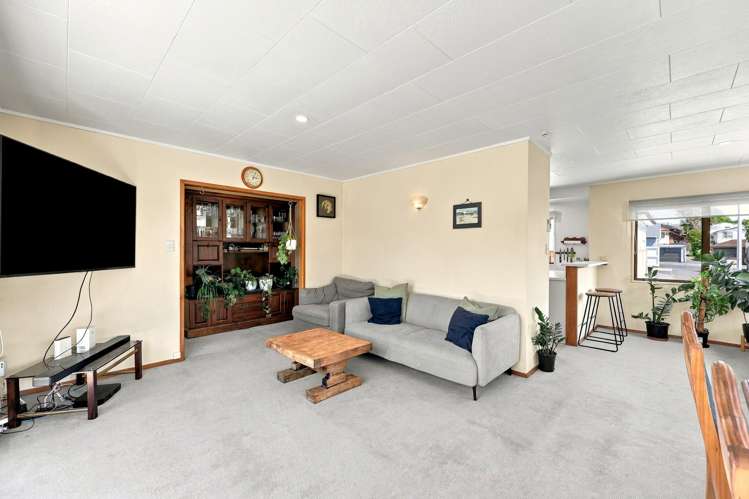 31A Haig Avenue Mt Roskill_6