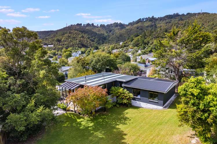 2 Pohue Grove Stokes Valley_39