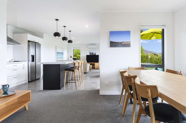 2 Shea Lane Pyes Pa_5