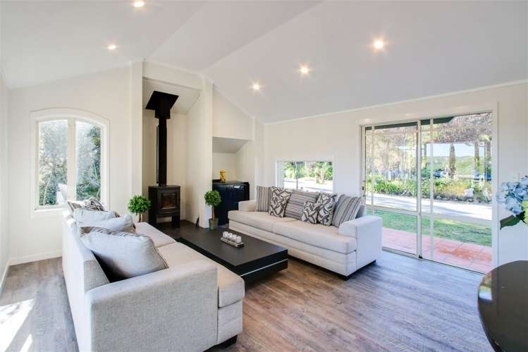 55 Penrith Road Poraiti_1