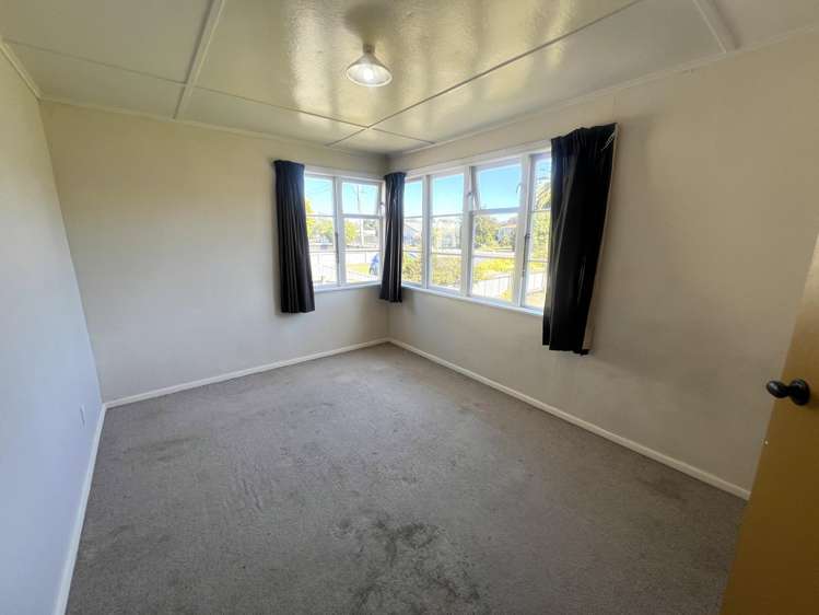 346 High Street Dannevirke_6