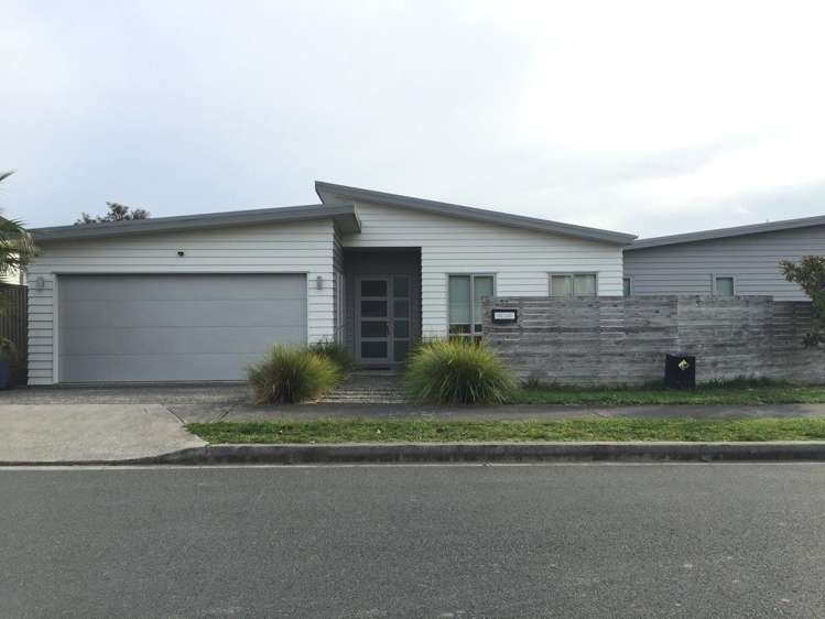 31 Huntington Park Drive Greenhithe_0