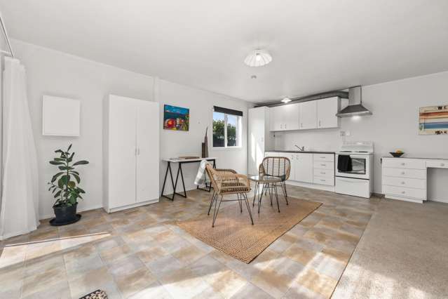 42 Rutherford Drive Waikanae Beach_4