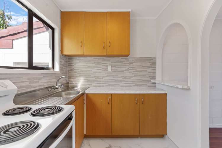 3/6 Craigbank Avenue New Lynn_5