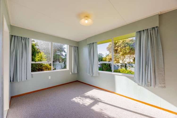 14 McLean Terrace Waipukurau_6