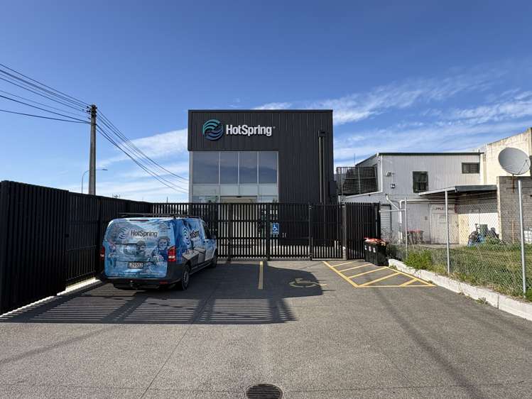 718 Karamu Road North Hastings_3