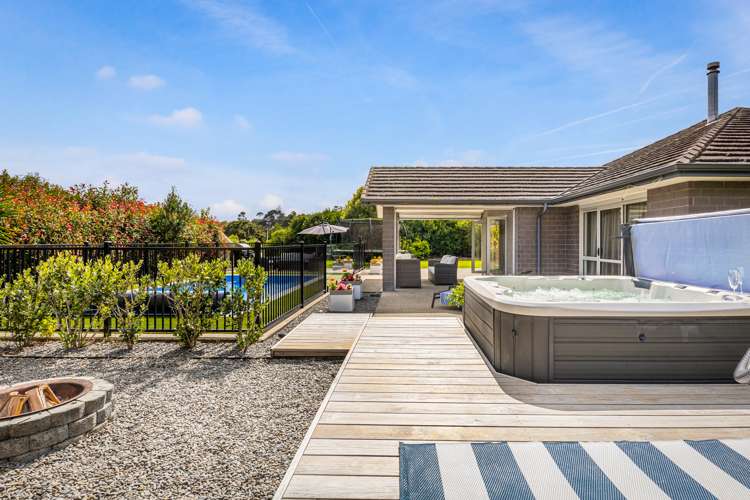 1009 Kahikatea Flat Road Waitoki_16