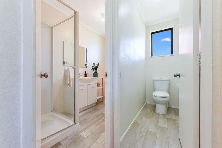 8b Edinburgh Road Hillcrest_11