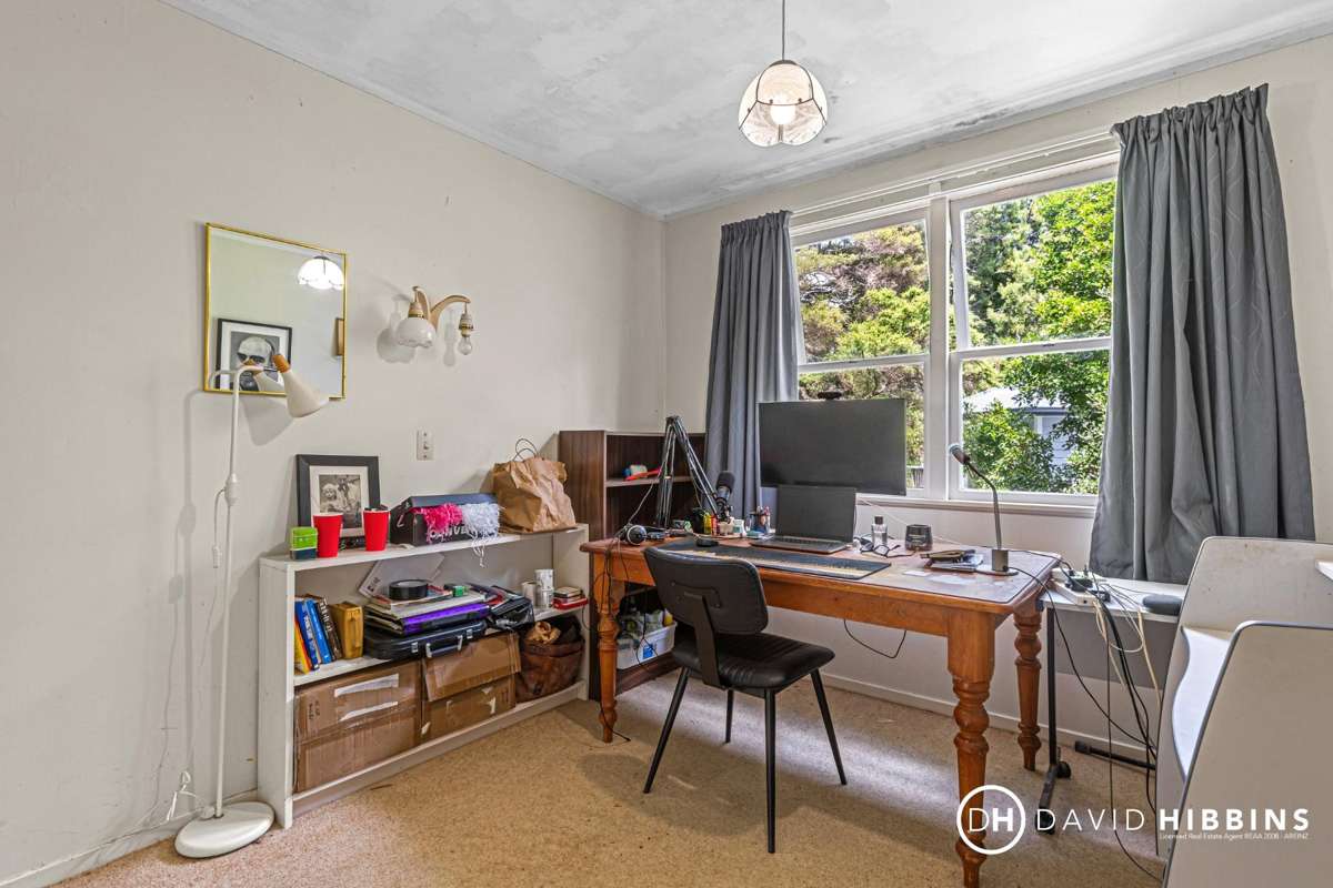 35 Martin Crescent_5