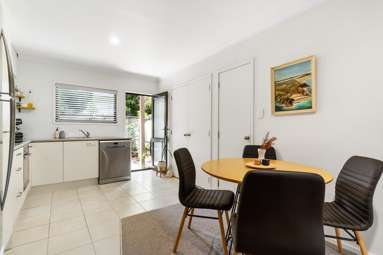 4/94 Glengarry Road_1
