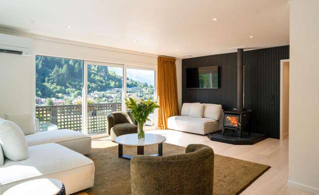 54 Huff Street Queenstown_3