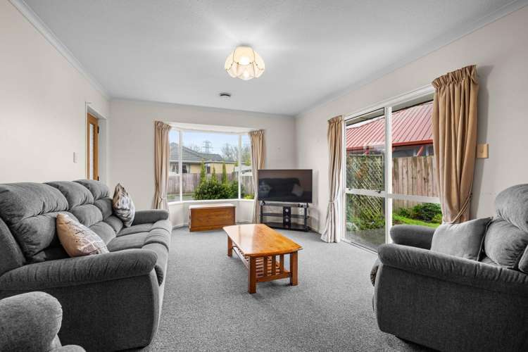 2/9 Showgate Avenue Sockburn_1