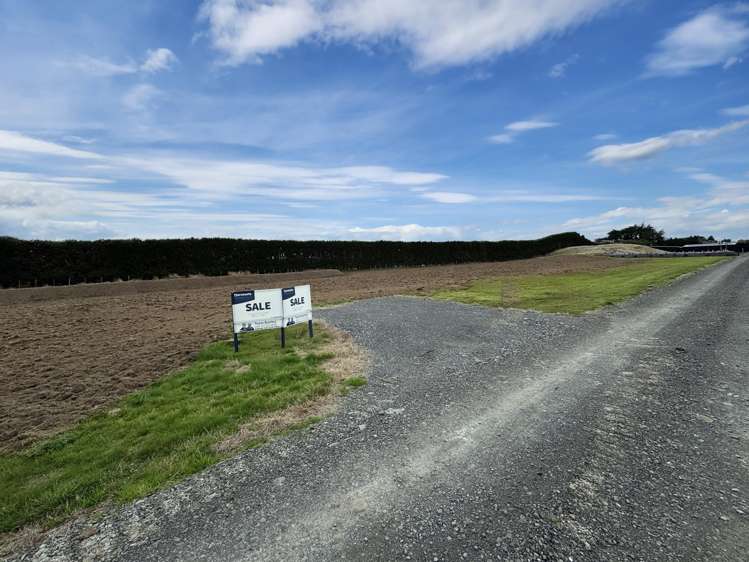 A/101 Black Road Otatara_3