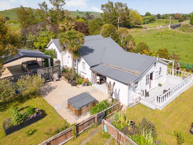 1033 Masterton Castlepoint Road Masterton_1