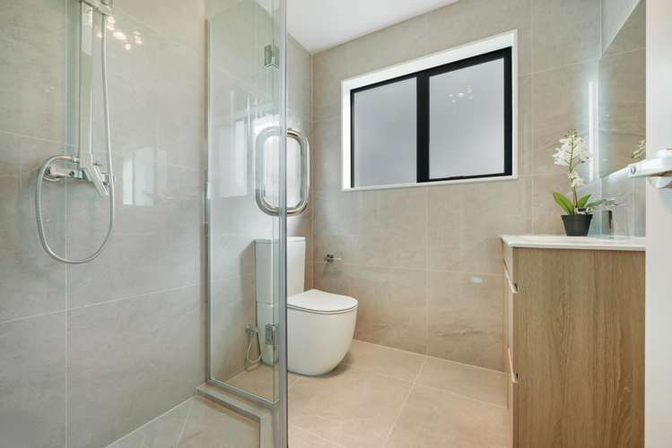 32c Universal Drive Henderson_10