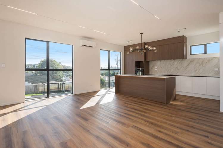 A/79 Archers Road Hillcrest_5