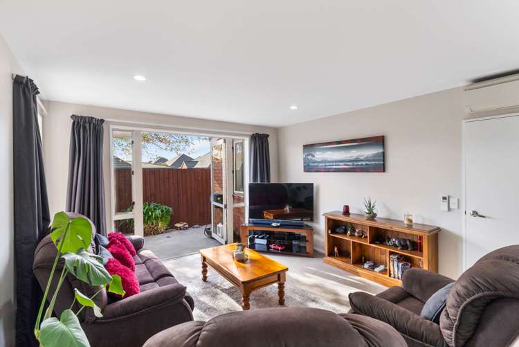 2/20 Braddon Street Addington_7