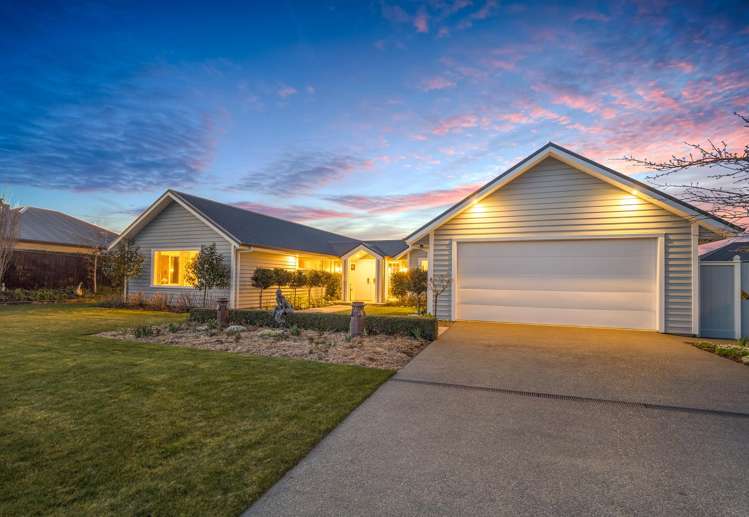 5 Westmere Mews West Melton_24