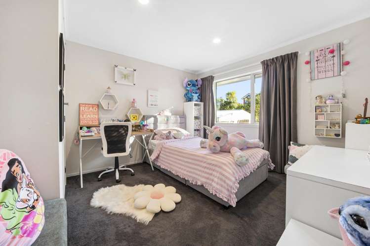 4 Covic Avenue Blockhouse Bay_12