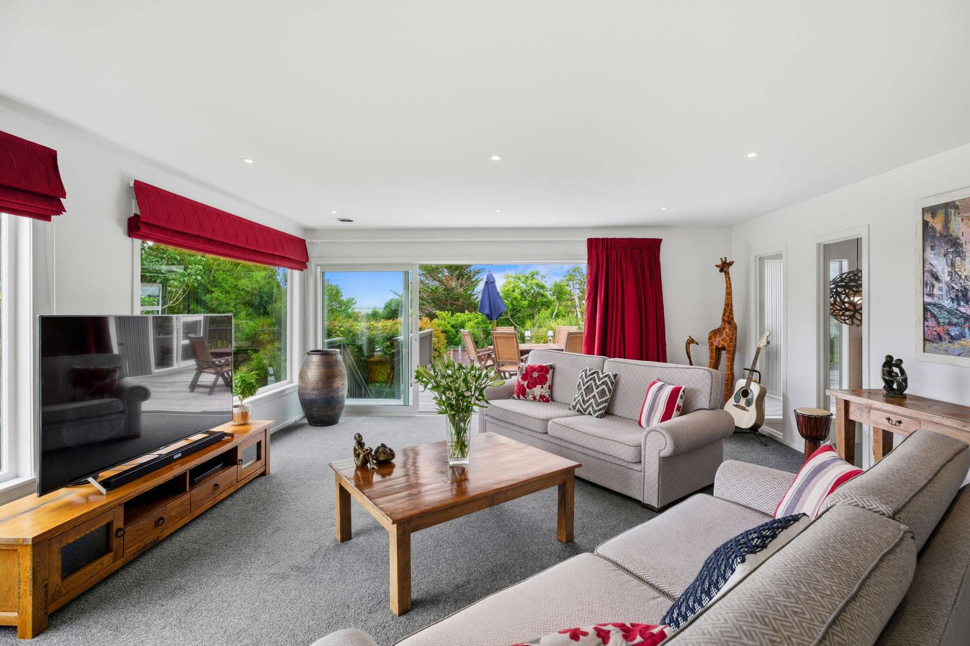 7 Barton Street East in Blockhouse Bay, Auckland