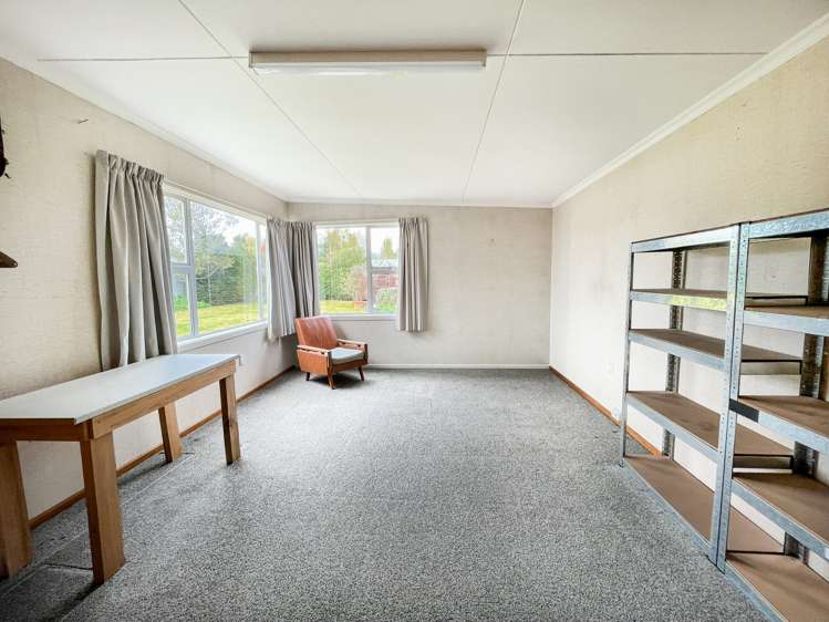 17 Constitution Avenue Milton_17