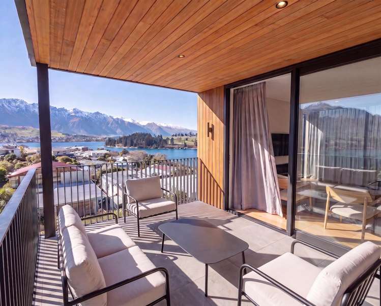 The Bay Collection, 8 Suburb Street Queenstown_10