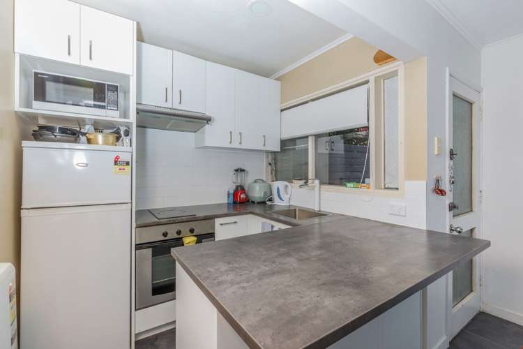 3/373 Khyber Pass Road Newmarket_4