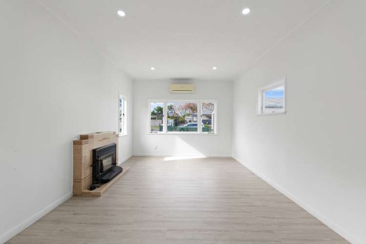 33 Earlsworth Road Mangere East_5