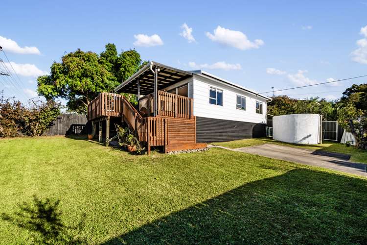 77b Elliston Crescent Stanmore Bay_16