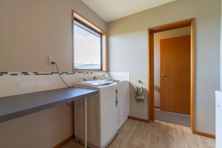 91 Govan Drive Te Anau_18