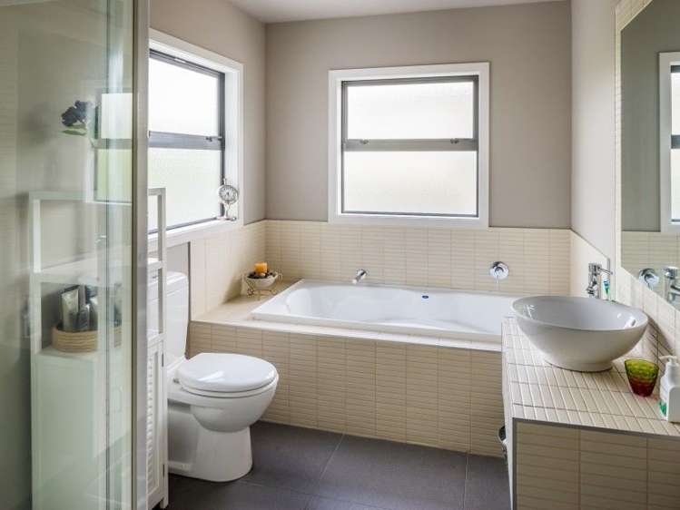 63 Saint Ives Drive Camborne_15