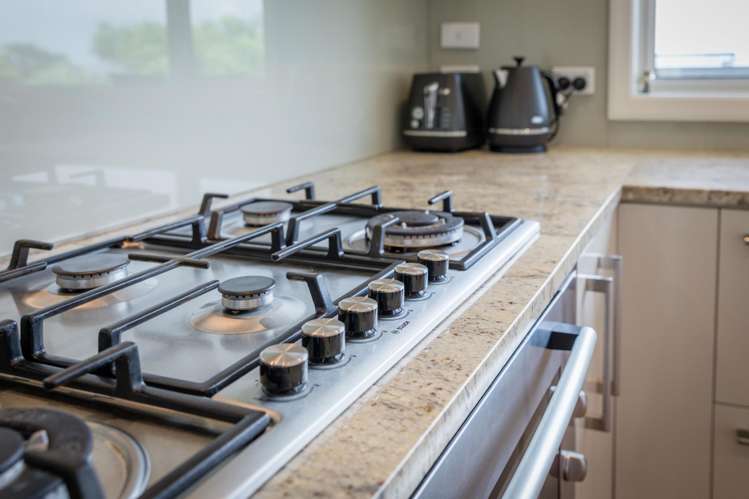 32 Arama Avenue Titirangi_11