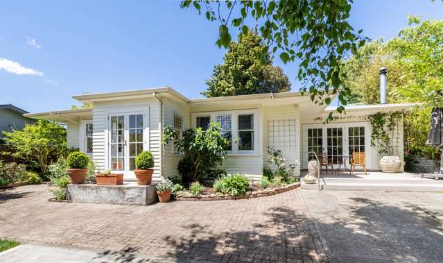 Classic Style with Private Outlook