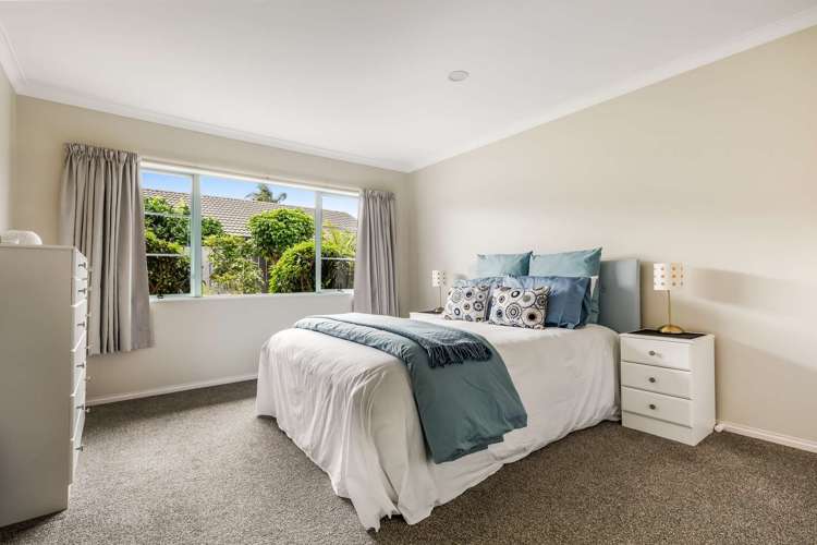 2 Newport Key Papamoa_14