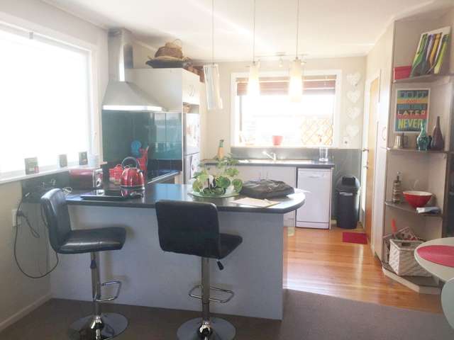 3 Greta Street Glenview_2