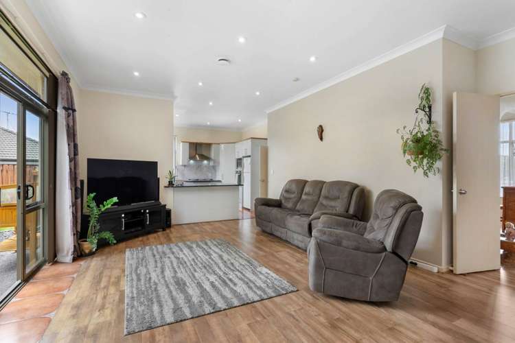 11 Ballydonegan Rise East Tamaki_11