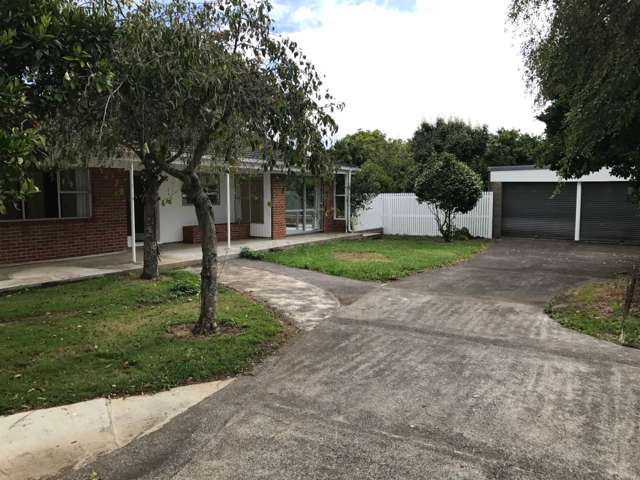 Epsom Elite - Secure Family Living in DGZ with...