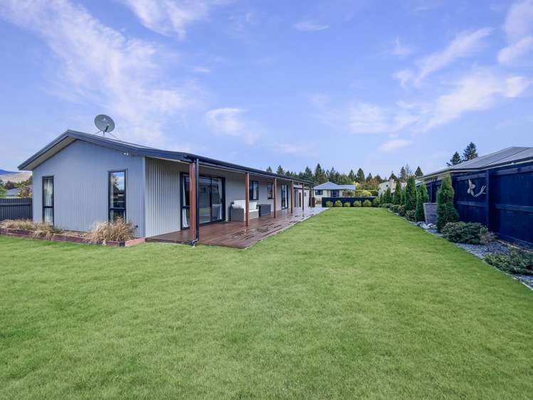 35 Rhoboro Road Twizel_18