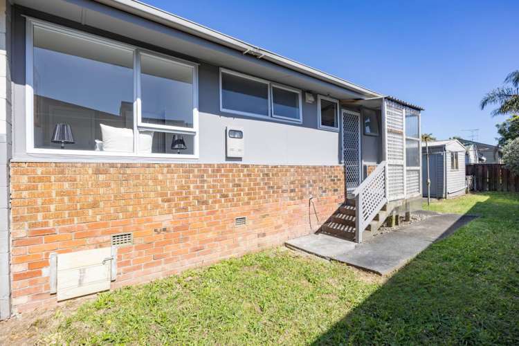 2/5 Aranui Road Mt Wellington_12