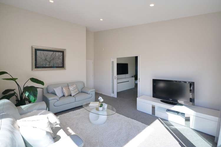 37 Russ Drive Lincoln_10