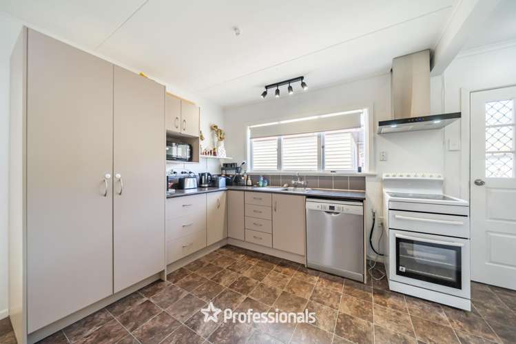 11 Bythell Street Wainuiomata_15