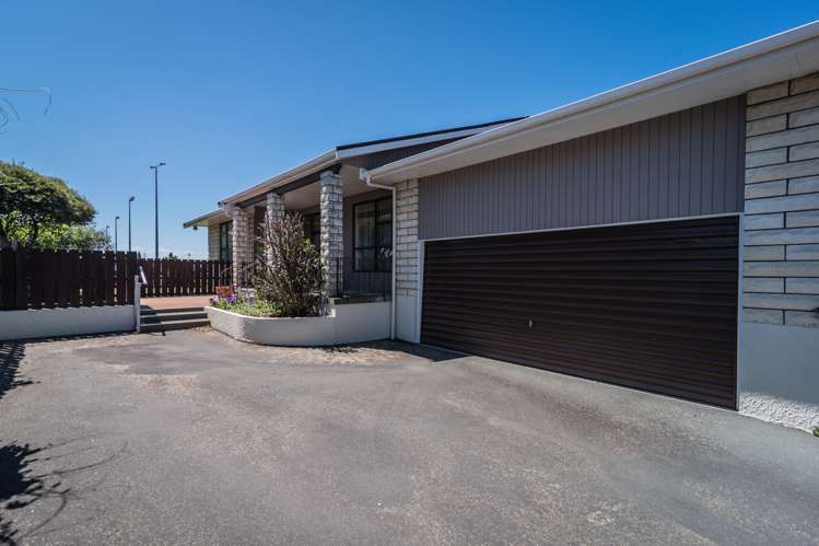 25 Roxburgh Street Glenwood_13