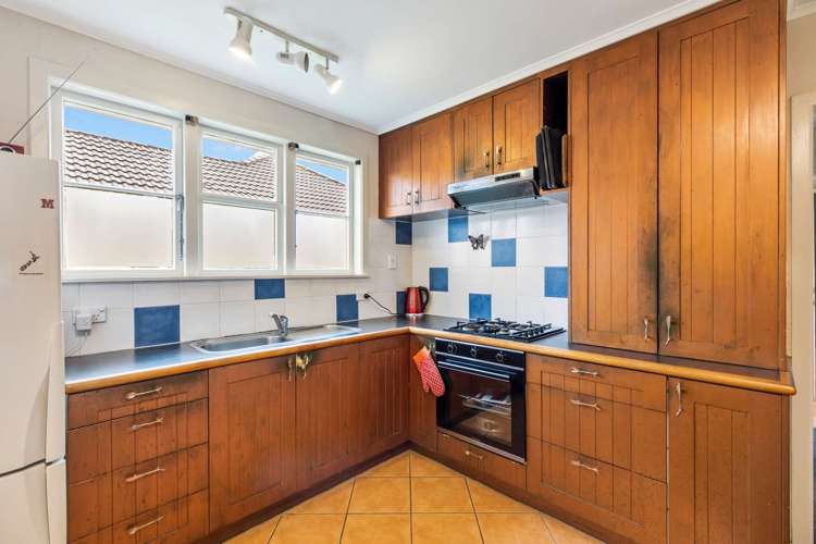 22 Glengarry Road Glen Eden_12