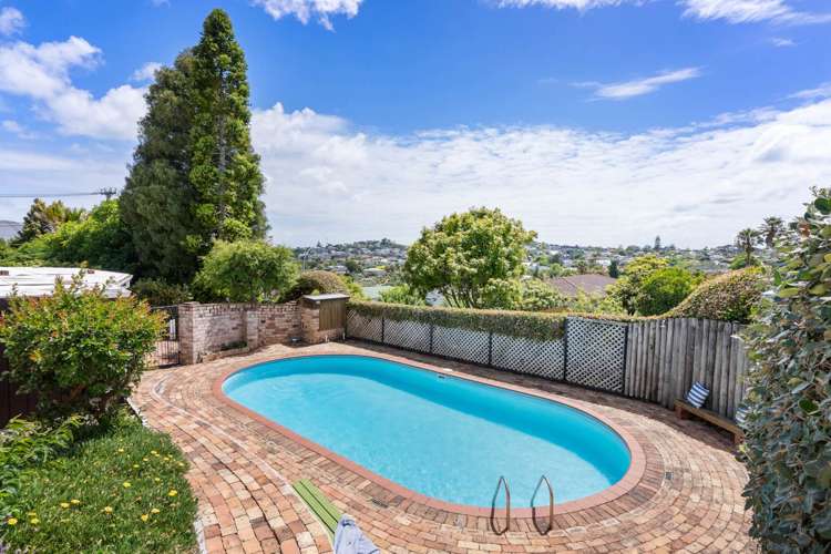 27 Sylvia Road St Heliers_26