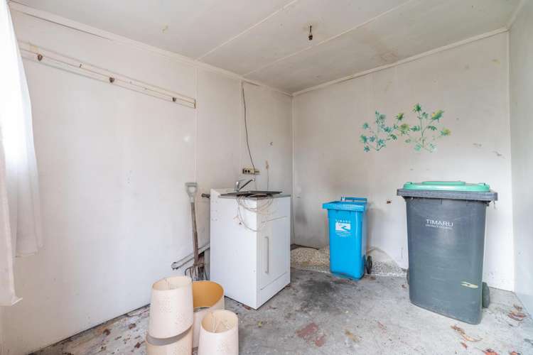 80 Le Cren Street Seaview_13