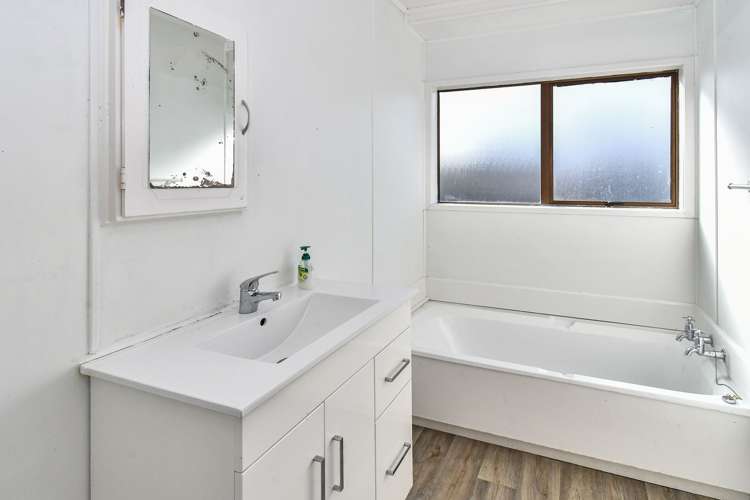 261 Mahia Road Manurewa_8