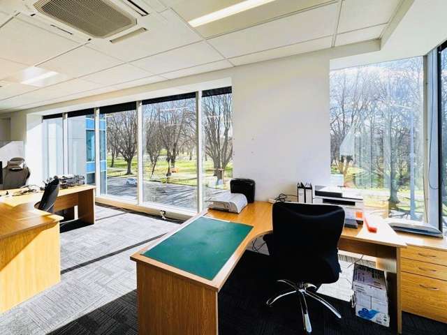 22 Moorhouse Avenue Addington_3