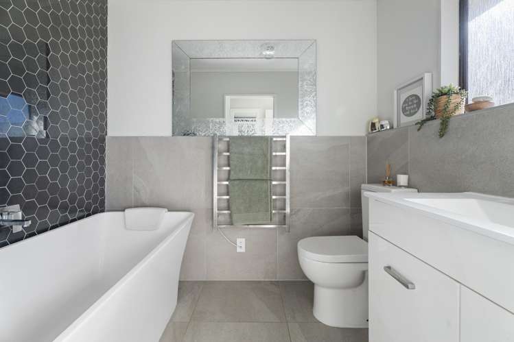 27 Pohutukawa Avenue Cockle Bay_15